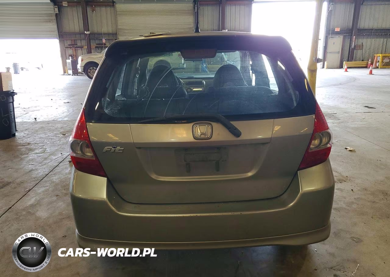 2007 Honda Fit S VIN:JHMGD386X7S052410 - 6
