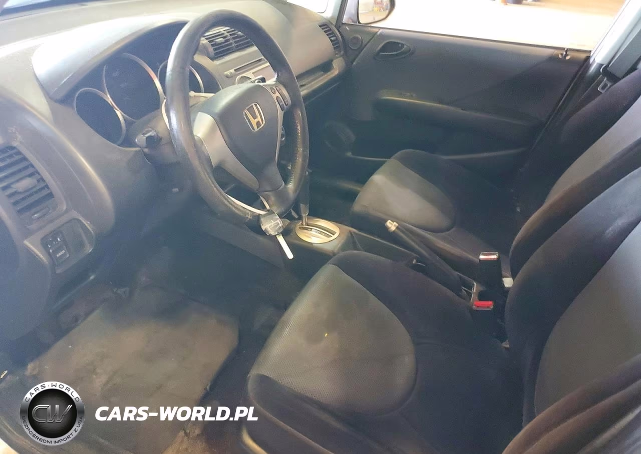 2007 Honda Fit S VIN:JHMGD386X7S052410 - 7