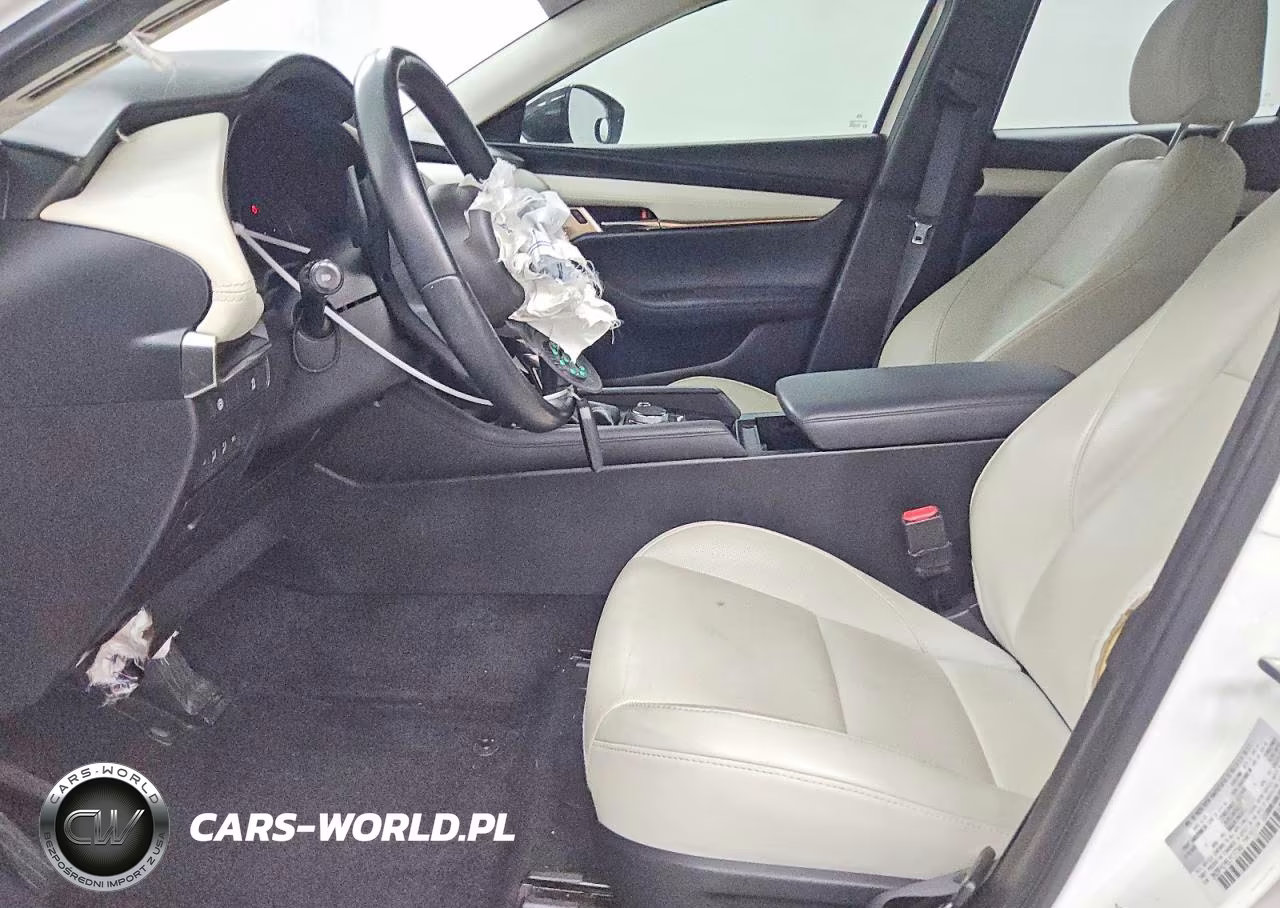 2020 Mazda 3 Premium VIN:3MZBPAEM6LM137349 - 7