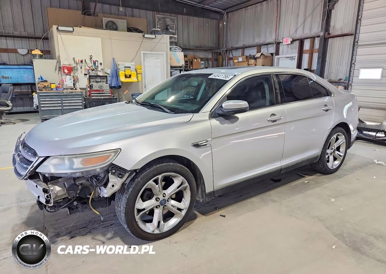 2010 Ford Taurus Sho