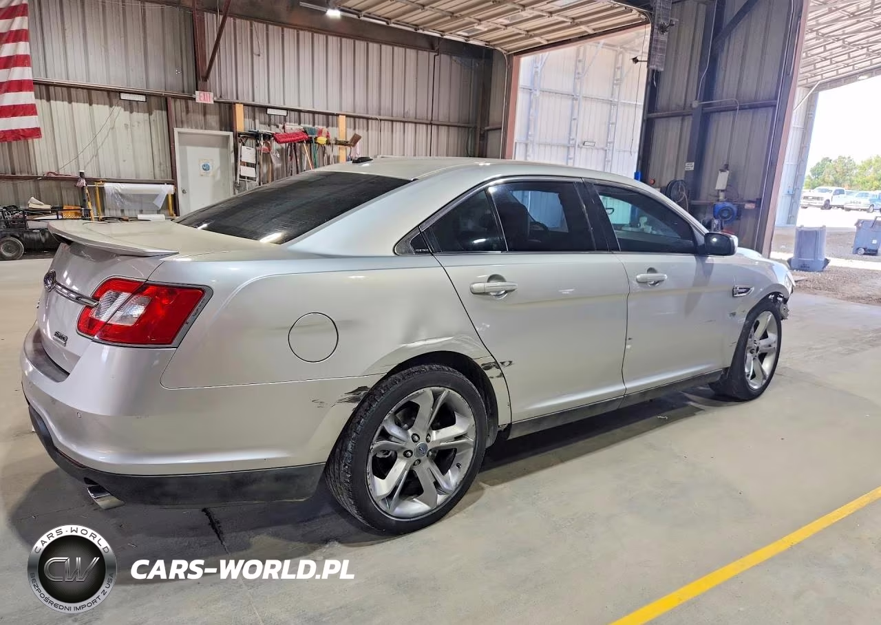 2010 Ford Taurus Sho VIN:1FAHP2KTXAG165473 - 3