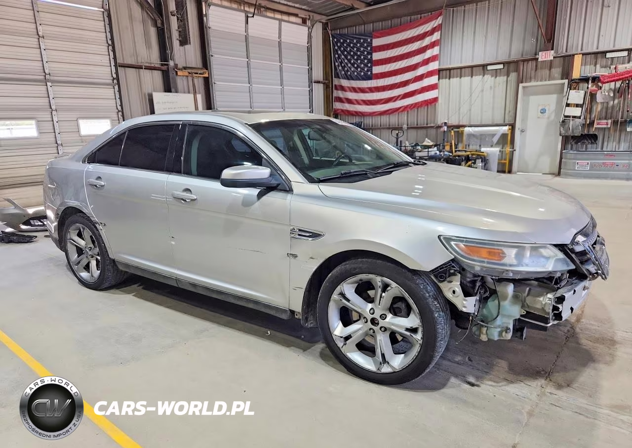 2010 Ford Taurus Sho VIN:1FAHP2KTXAG165473 - 4