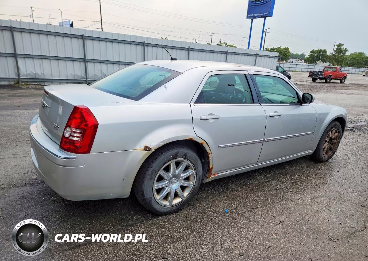 2008 Chrysler 300 Limited VIN:2C3KA33G08H152470 - 3