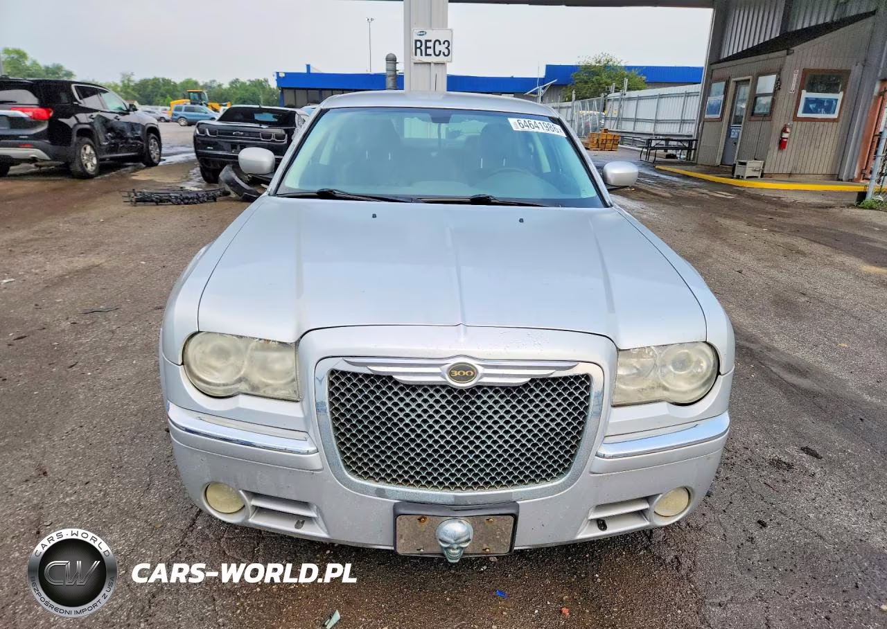 2008 Chrysler 300 Limited VIN:2C3KA33G08H152470 - 5