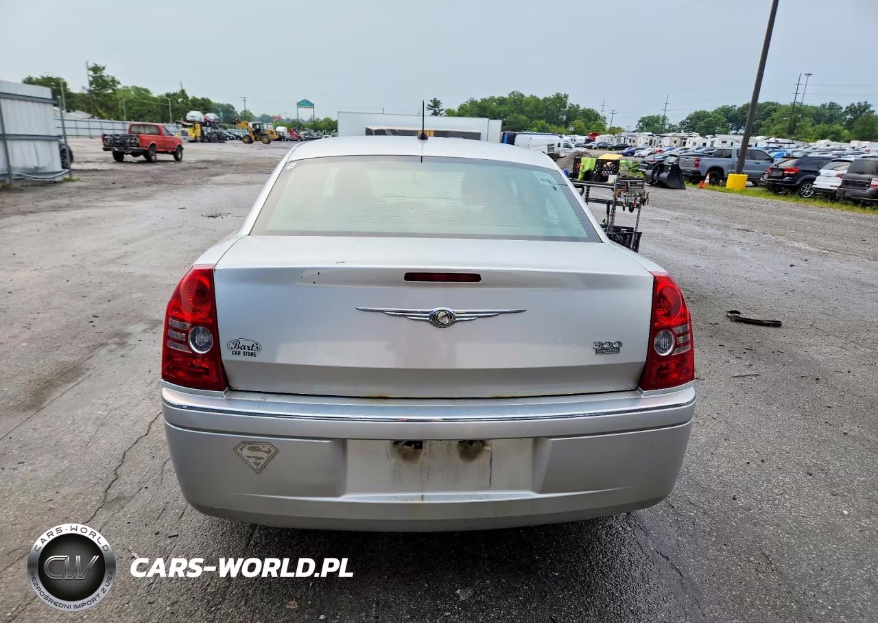 2008 Chrysler 300 Limited VIN:2C3KA33G08H152470 - 6