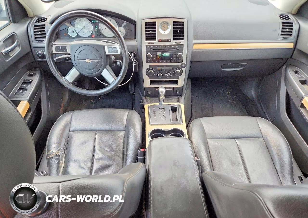 2008 Chrysler 300 Limited VIN:2C3KA33G08H152470 - 8