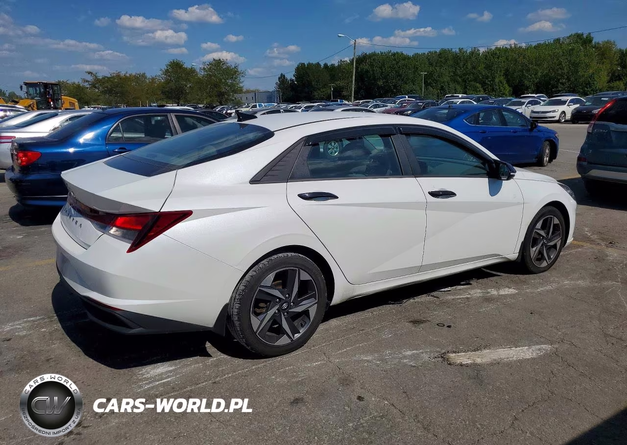 2023 Hyundai Elantra Sel VIN:5NPLS4AGXPH098042 - 3
