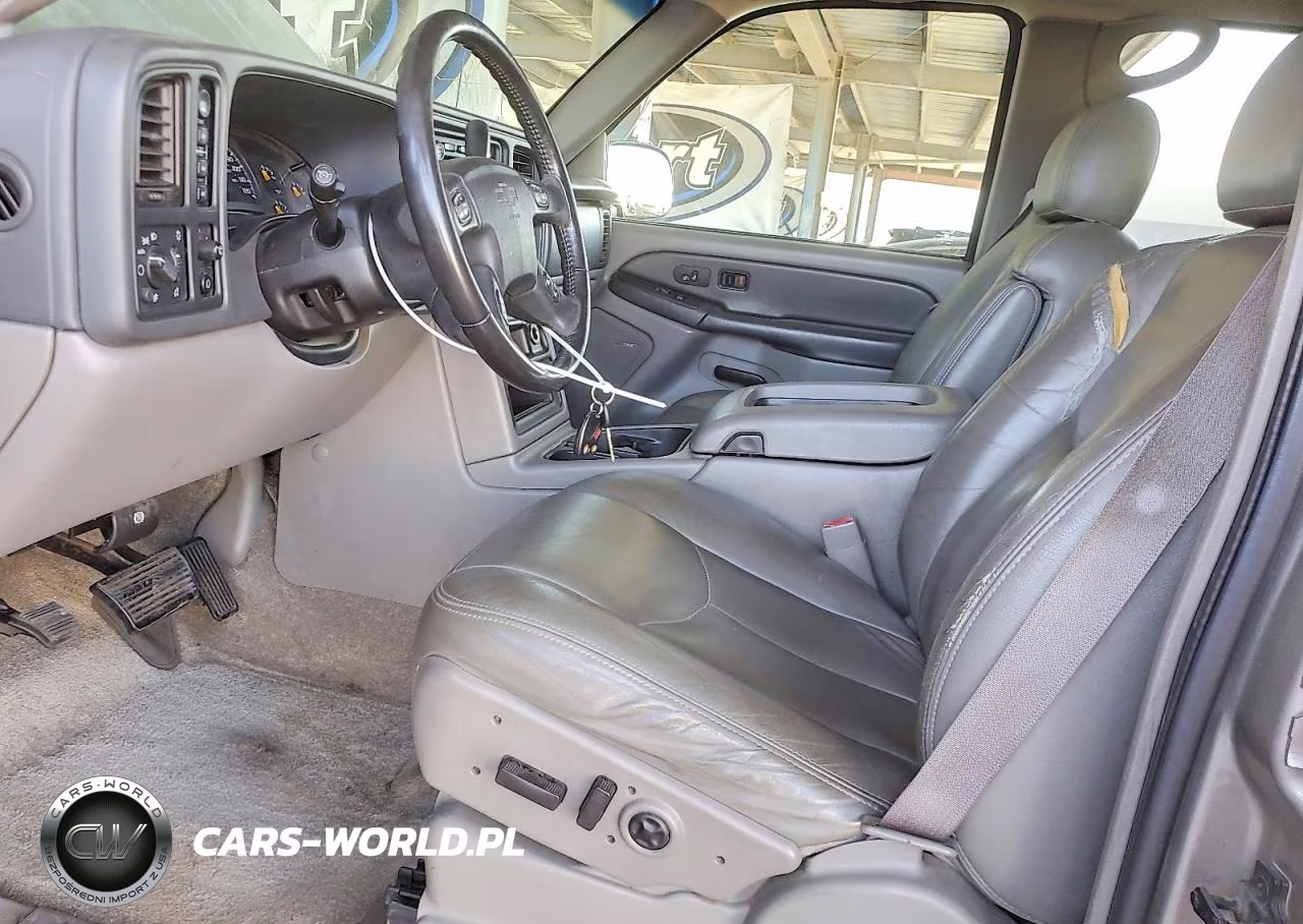 2003 Chevrolet Tahoe K1500 VIN:1GNEK13T43J238340 - 7