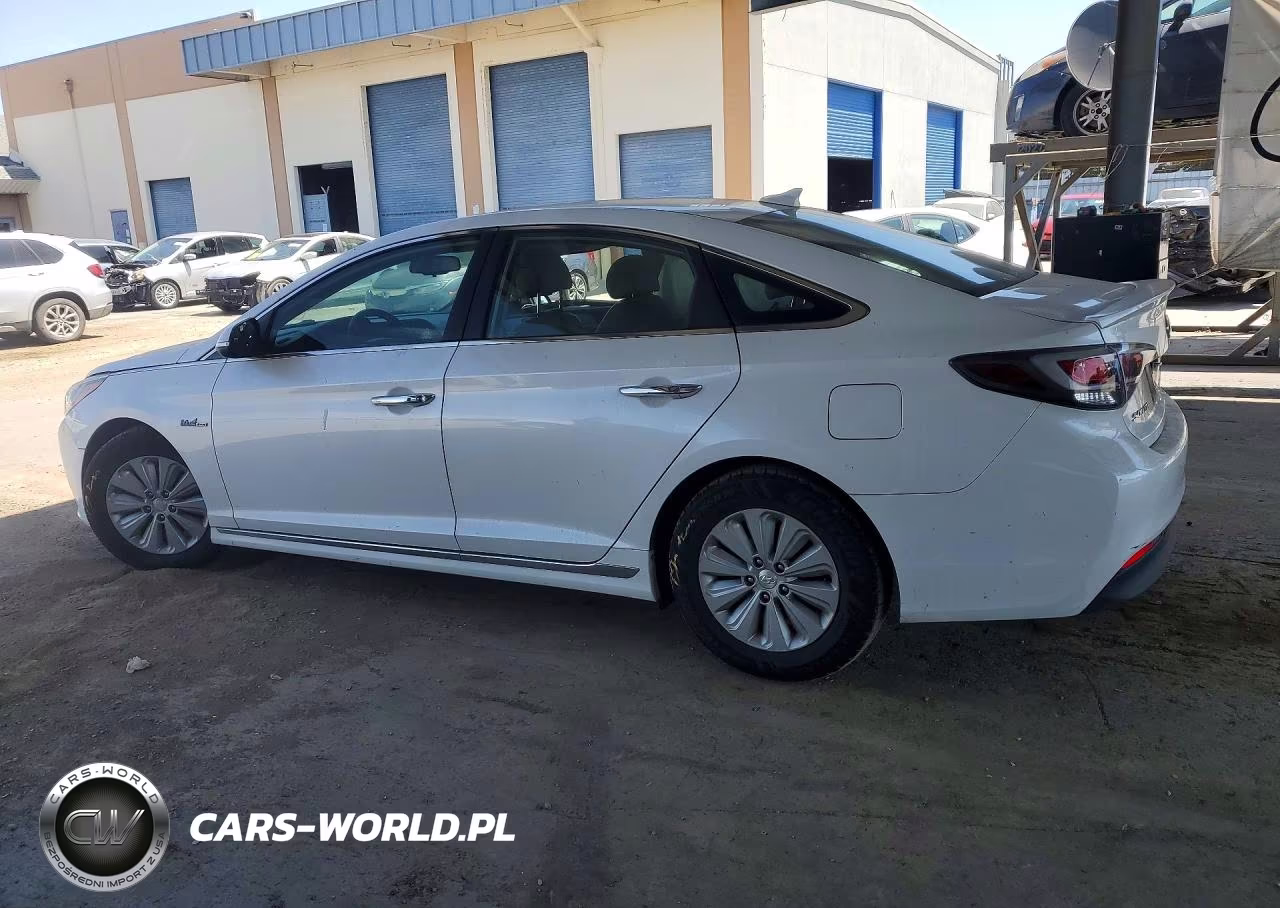 2016 Hyundai Sonata Hybrid Se VIN:KMHE24L15GA031305 - 2