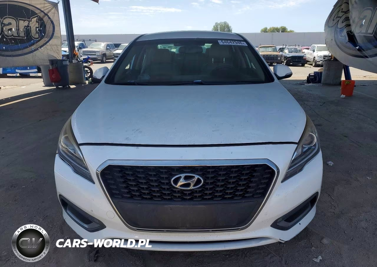 2016 Hyundai Sonata Hybrid Se VIN:KMHE24L15GA031305 - 5