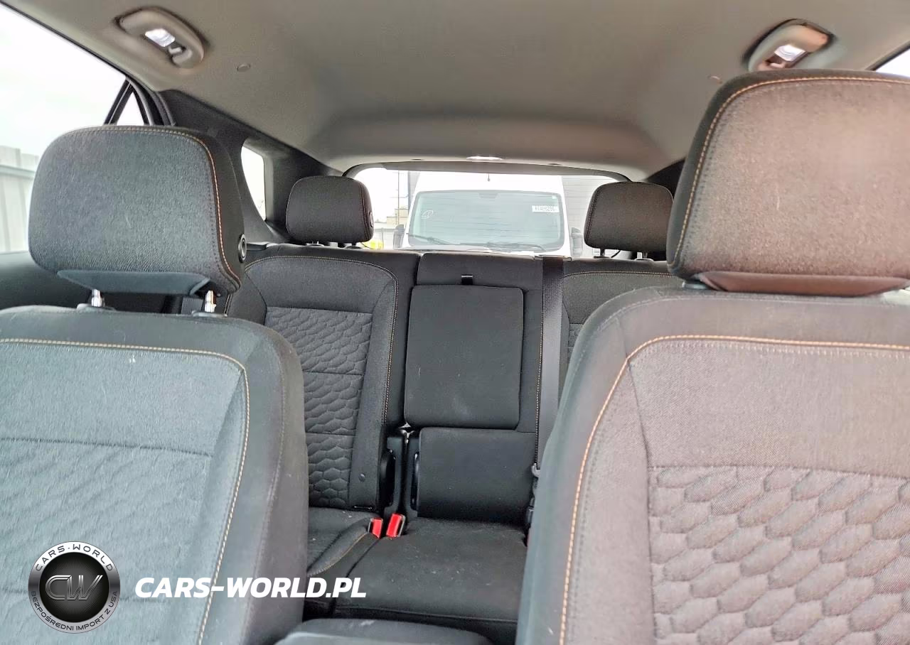 2020 Chevrolet Equinox Lt VIN:3GNAXKEV6LL327663 - 10