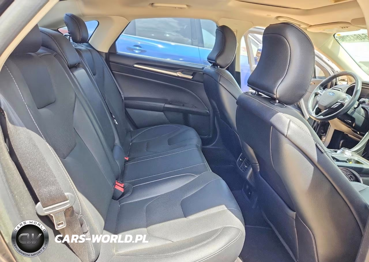 2018 Ford Fusion Titanium-Platinum Hev VIN:3FA6P0RU7JR128139 - 10