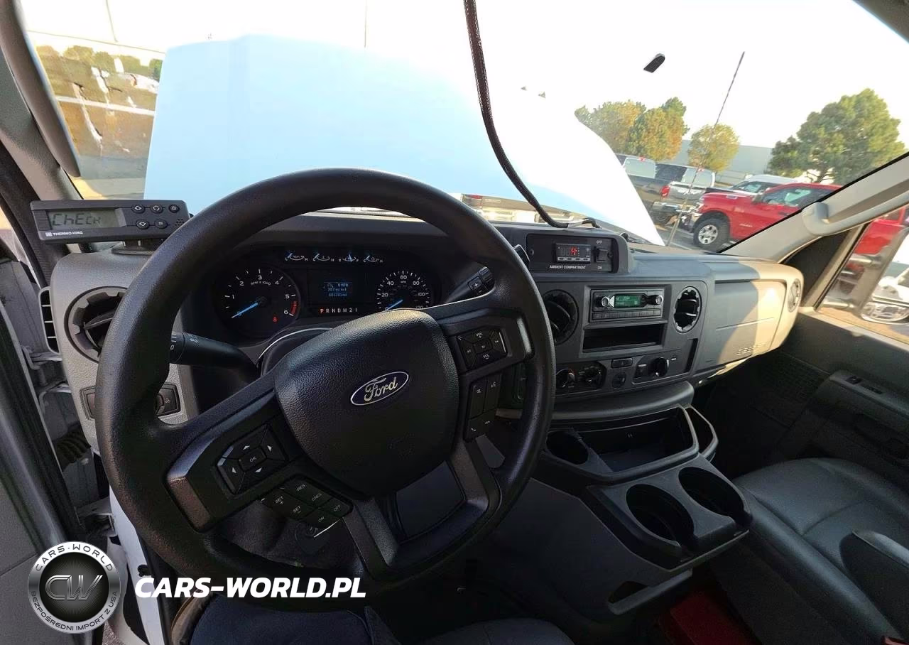 2023 Ford Econoline E350 Super Duty Cutaway Van VIN:1FDWE3FK9PDD08532 - 9