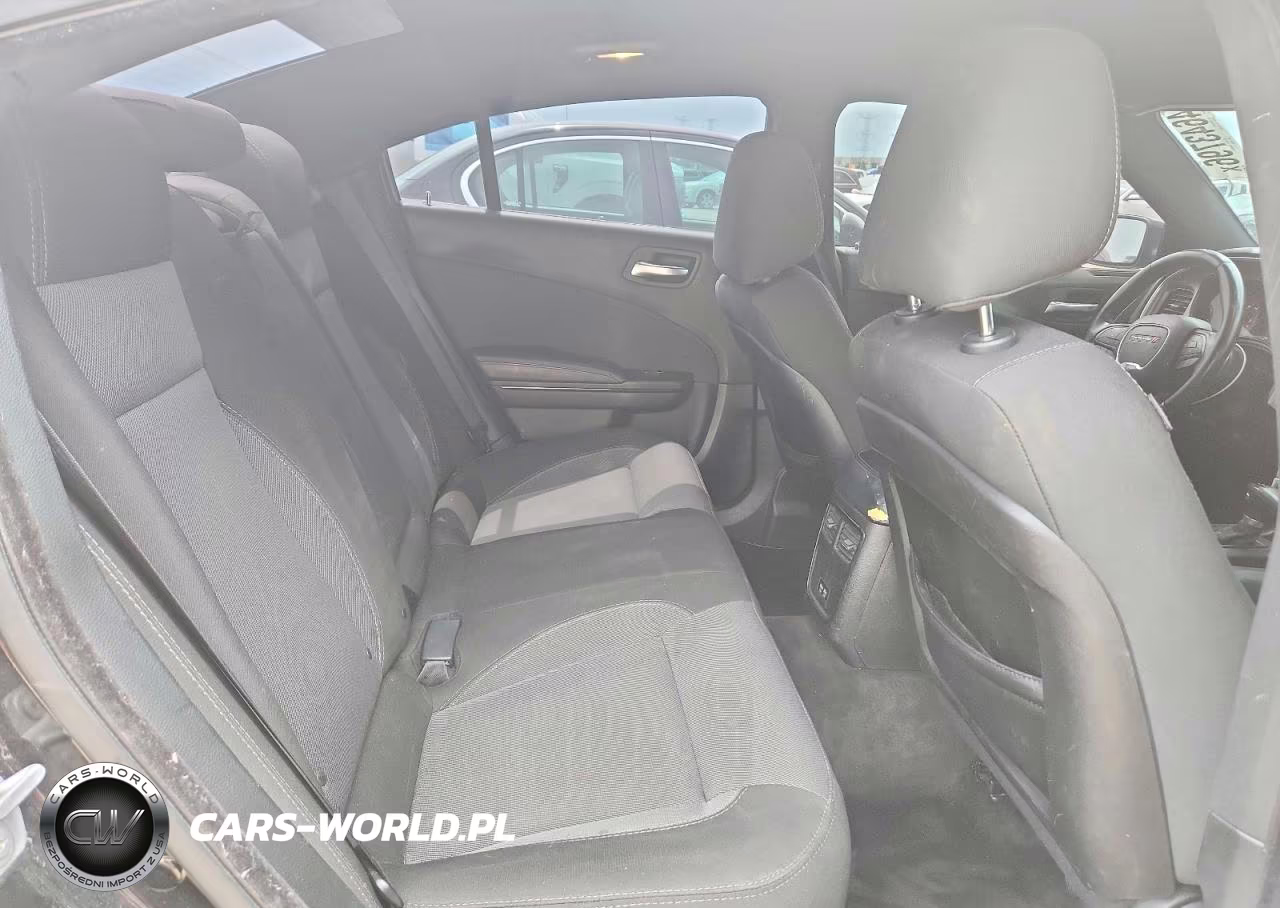2018 Dodge Charger Sxt VIN:2C3CDXBG2JH289369 - 10