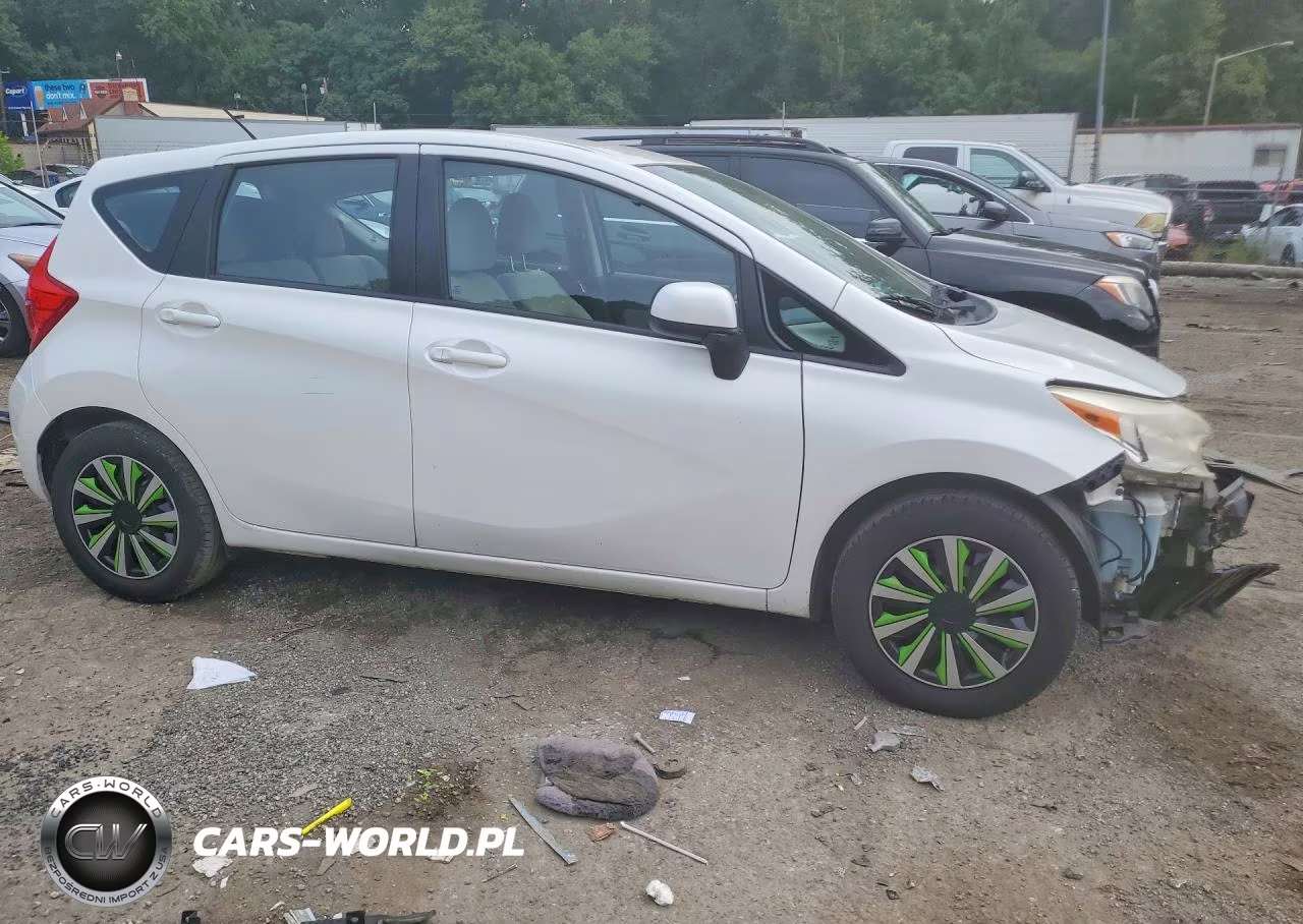 2014 Nissan Versa Note Sv VIN:3N1CE2CP0EL352379 - 4