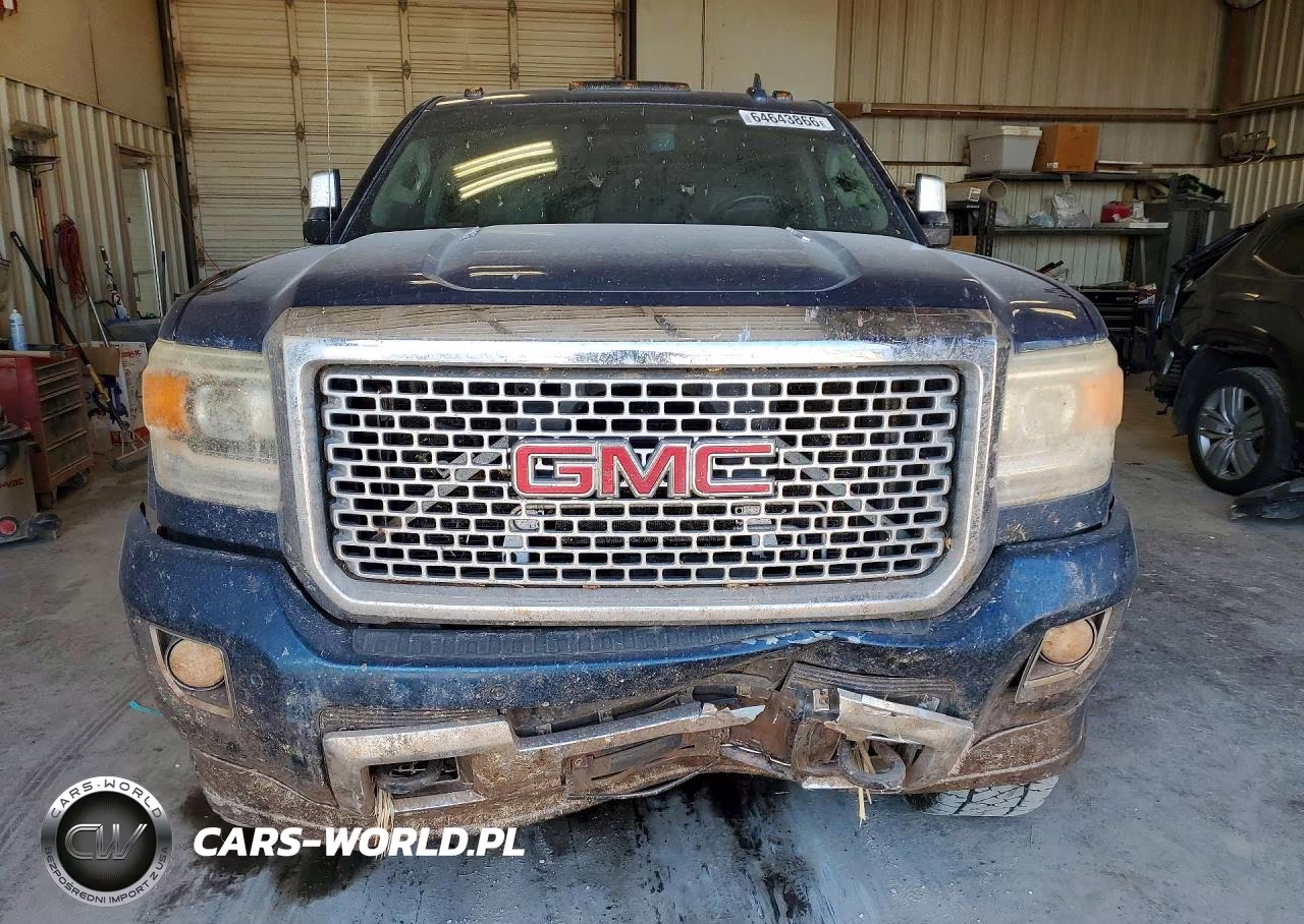 2015 GMC Sierra K2500 Denali VIN:1GT120E83FF632767 - 5