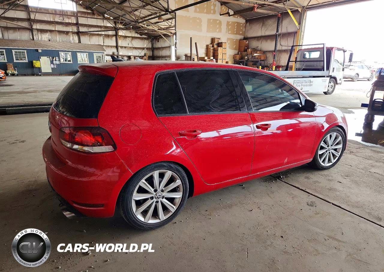 2012 Volkswagen Golf VIN:WVWDM7AJ0CW352678 - 3