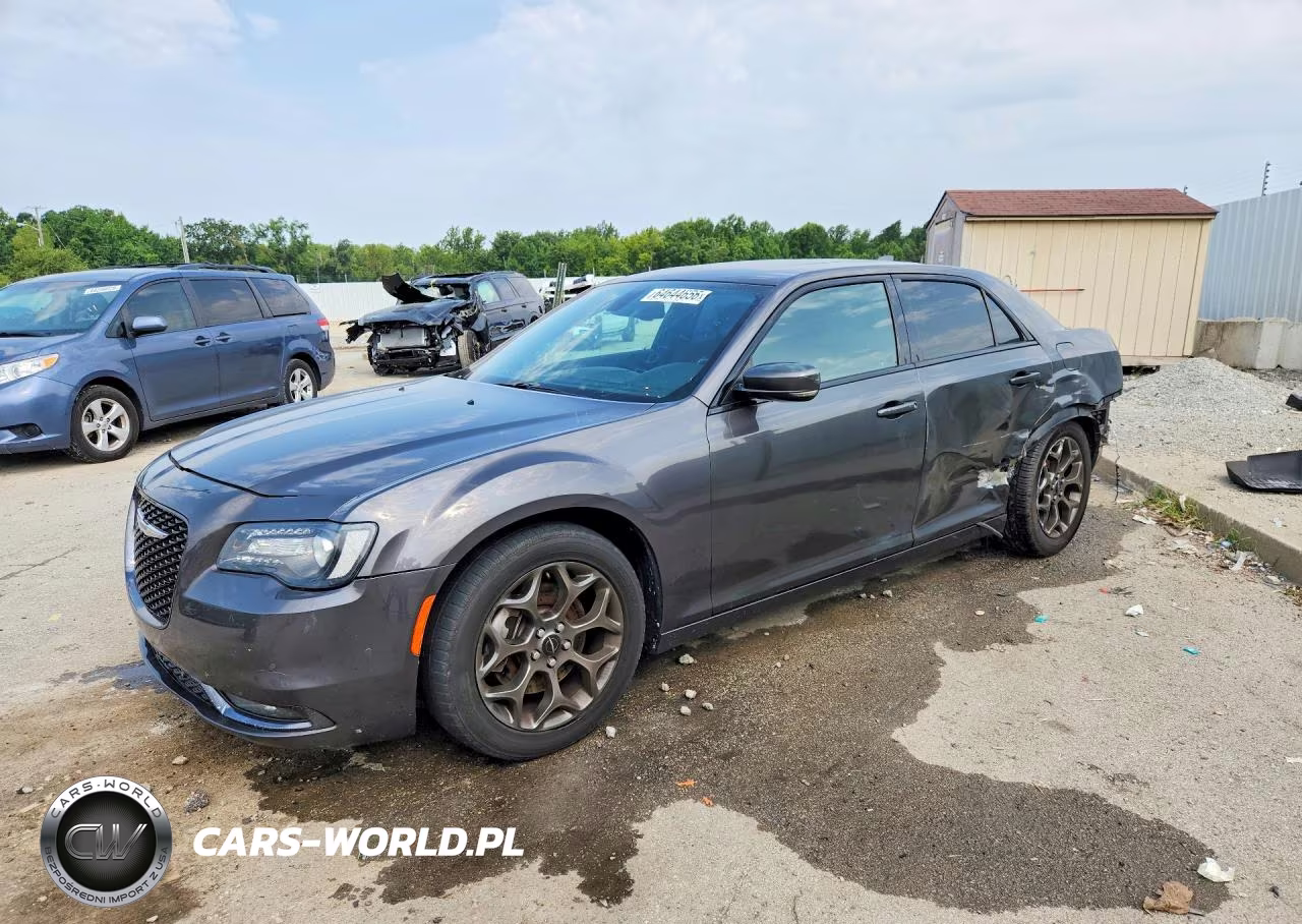 2016 Chrysler 300 S – zdjęcie 1 z 12