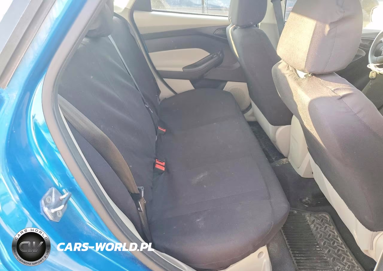 2012 Ford Focus Se VIN:1FAHP3F21CL454503 - 10