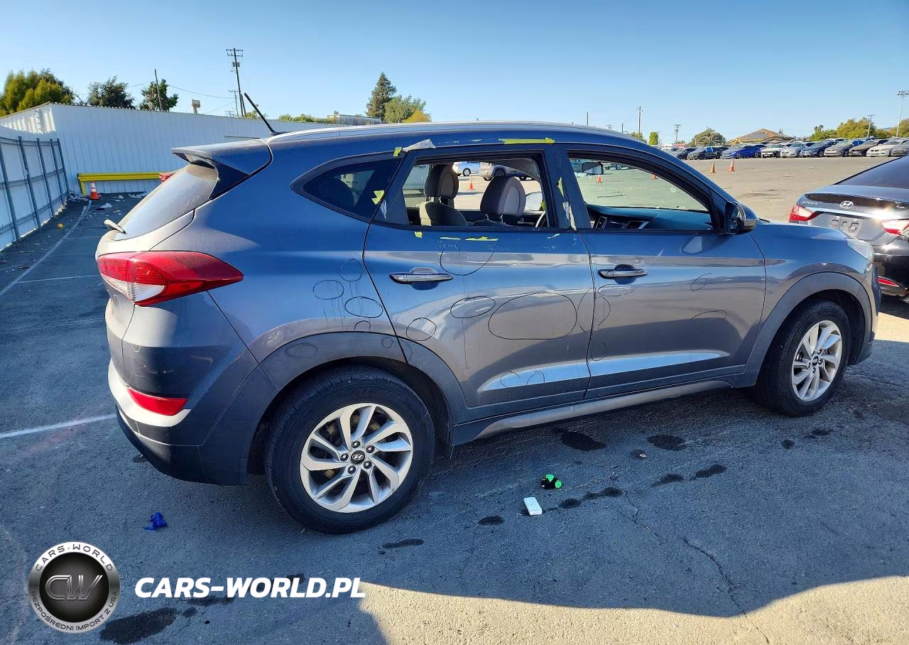 2016 Hyundai Tucson Se VIN:KM8J33A45GU071563 - 3