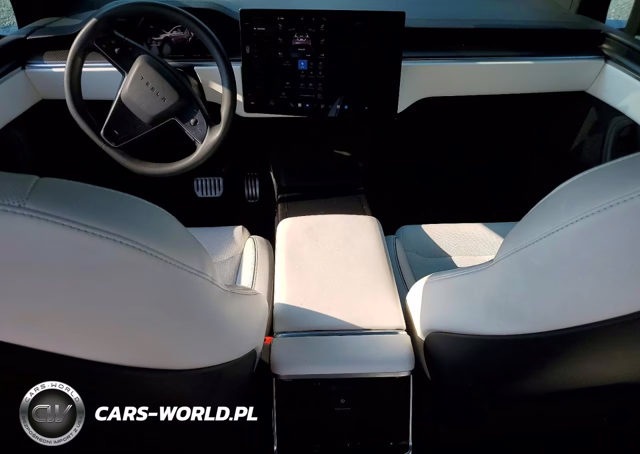 2023 Tesla Model X VIN:7SAXCBE64PF395426 - 8