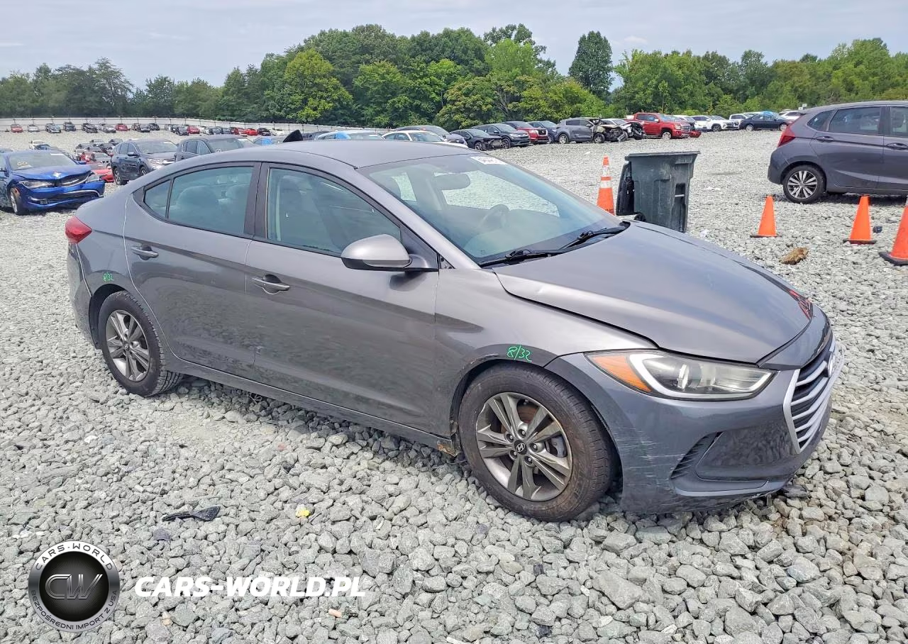 2018 Hyundai Elantra Sel VIN:5NPD84LF6JH269318 - 4