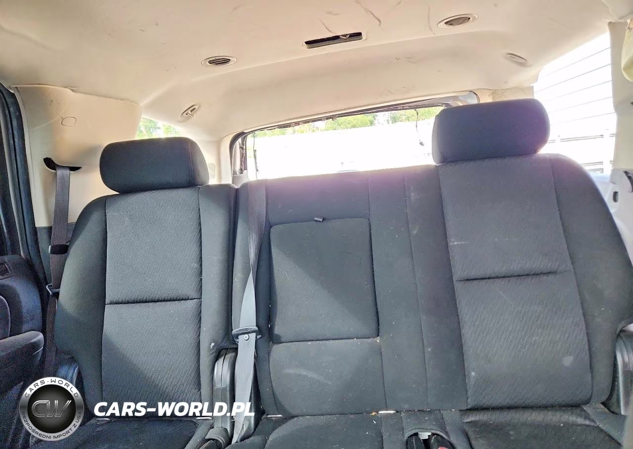 2010 Chevrolet Tahoe K1500 Ls VIN:1GNUKAE0XAR229526 - 10