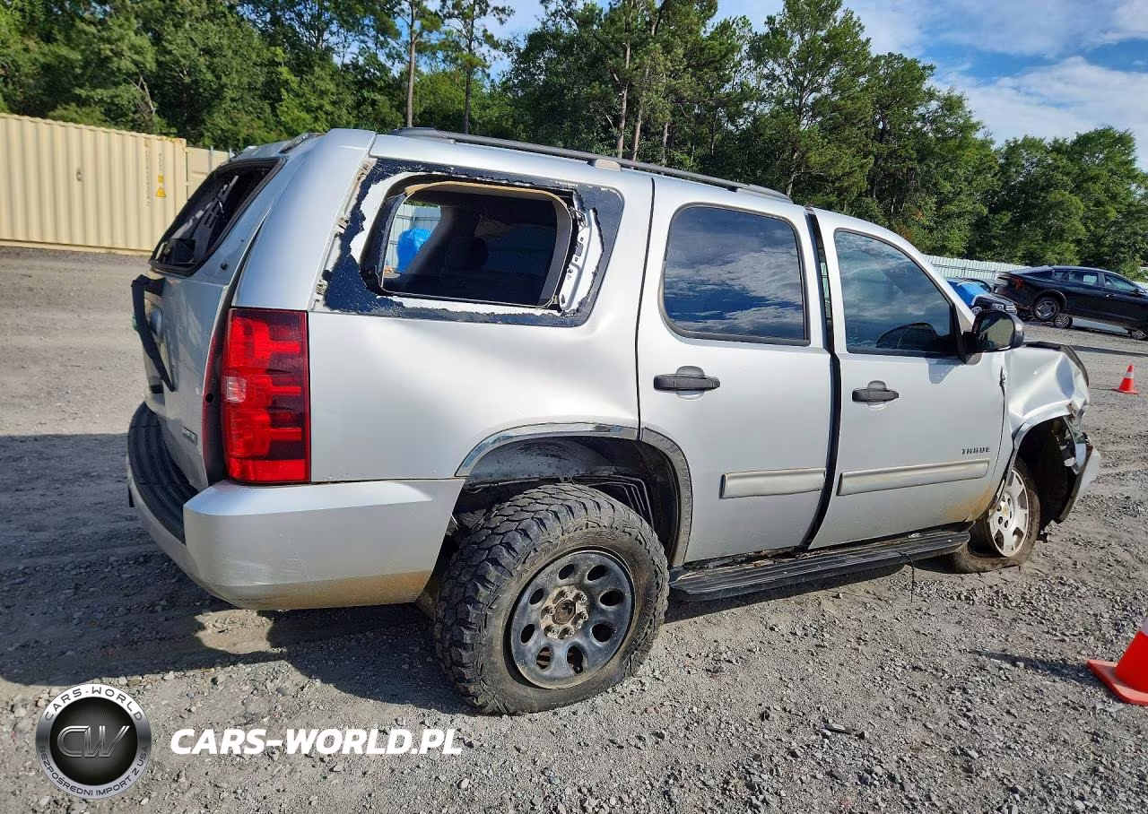 2010 Chevrolet Tahoe K1500 Ls VIN:1GNUKAE0XAR229526 - 3