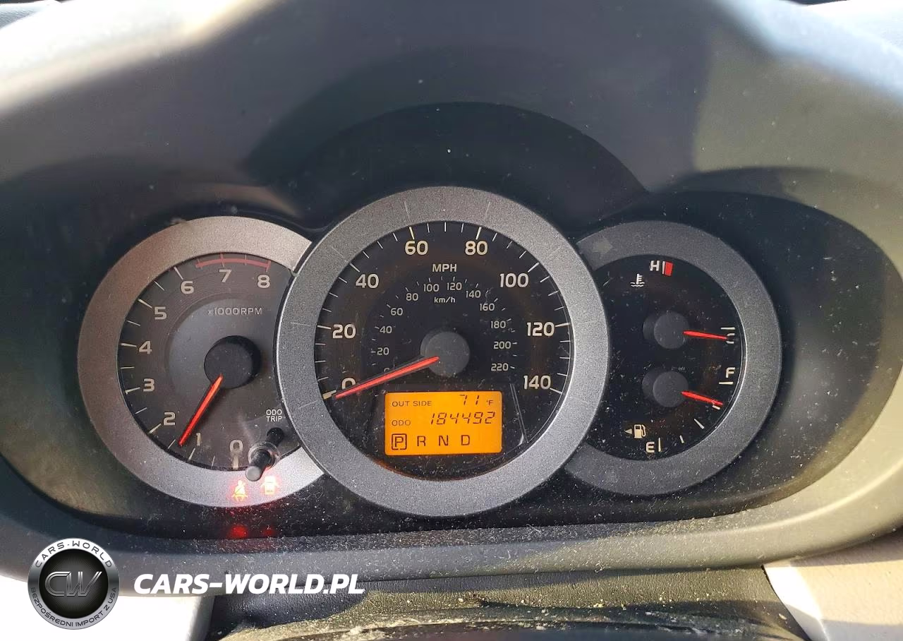 2006 Toyota Rav4 Base VIN:JTMBD33V766008768 - 9