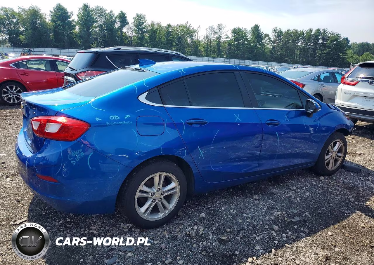 2017 Chevrolet Cruze Lt VIN:1G1BE5SM5H7109380 - 3
