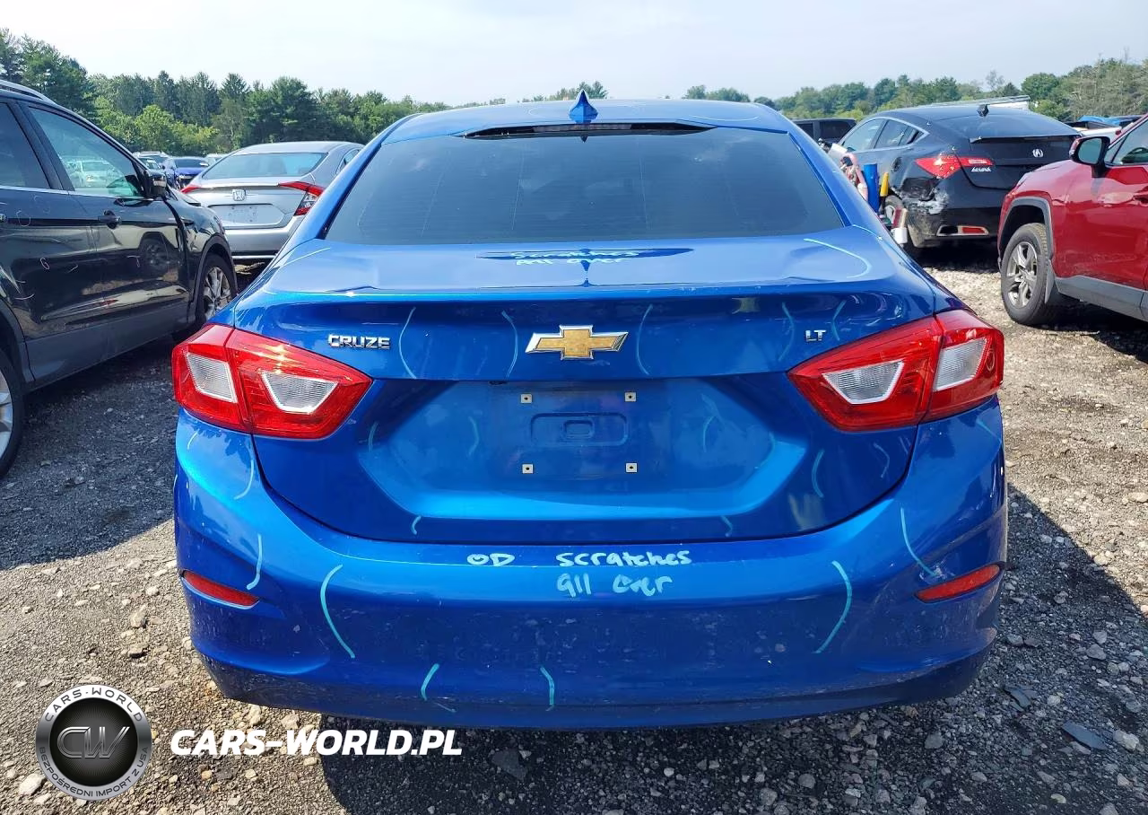 2017 Chevrolet Cruze Lt VIN:1G1BE5SM5H7109380 - 6