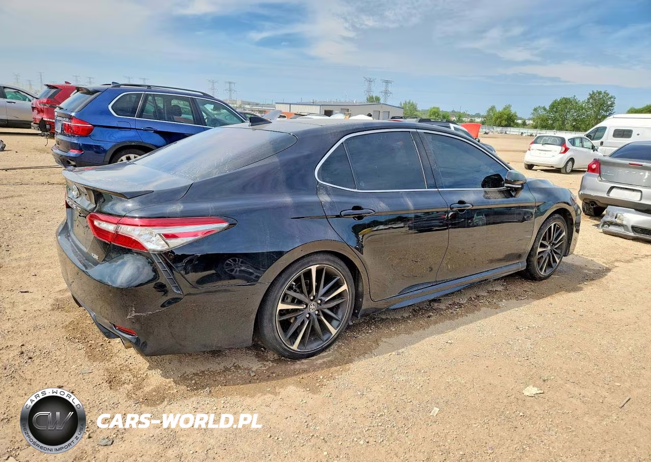 2019 Toyota Camry Xse V6 VIN:4T1BZ1HK8KU021731 - 3