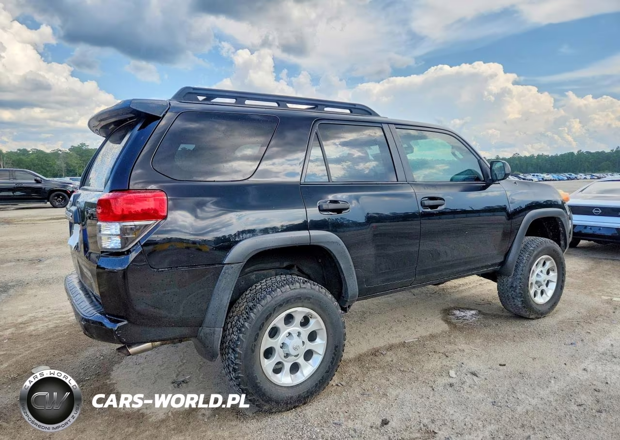 2010 Toyota 4Runner Trail VIN:JTEBU5JR1A5032611 - 3