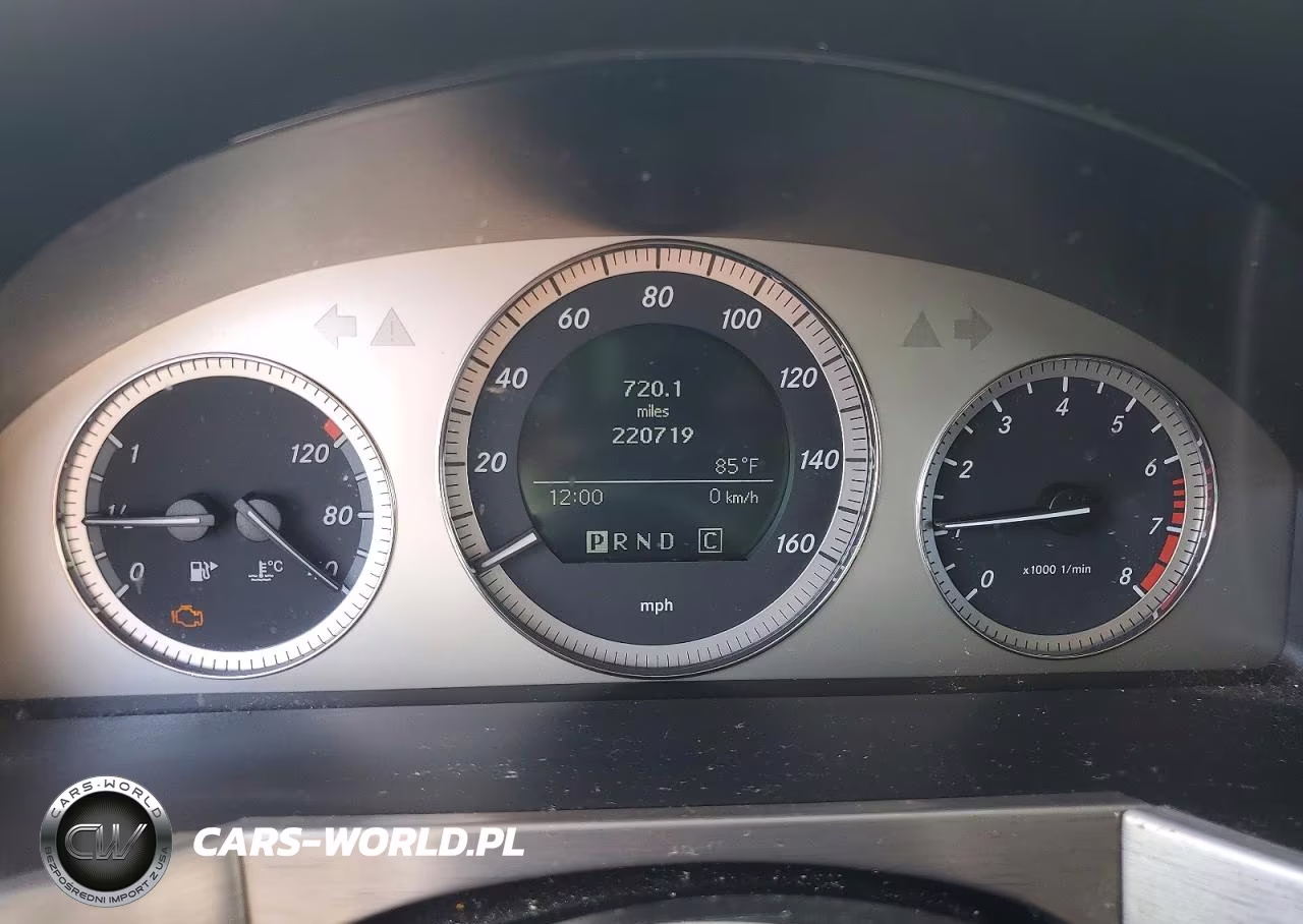 2010 Mercedes-Benz Glk 350 4Matic VIN:WDCGG8HB0AF304601 - 9