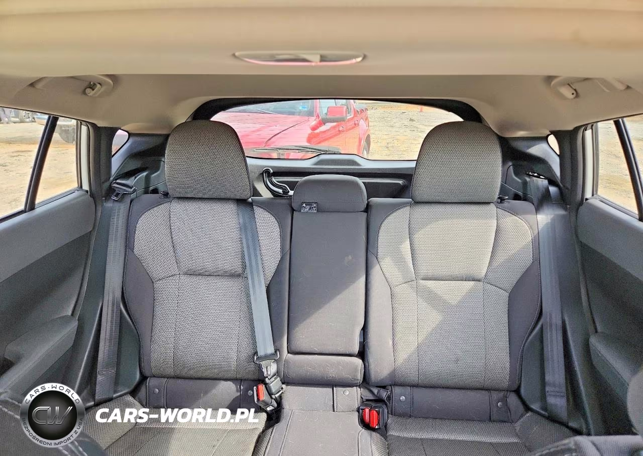 2024 Subaru Crosstrek Premium VIN:JF2GUADC2RH910293 - 10