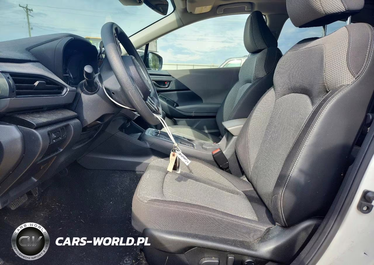 2024 Subaru Crosstrek Premium VIN:JF2GUADC2RH910293 - 7