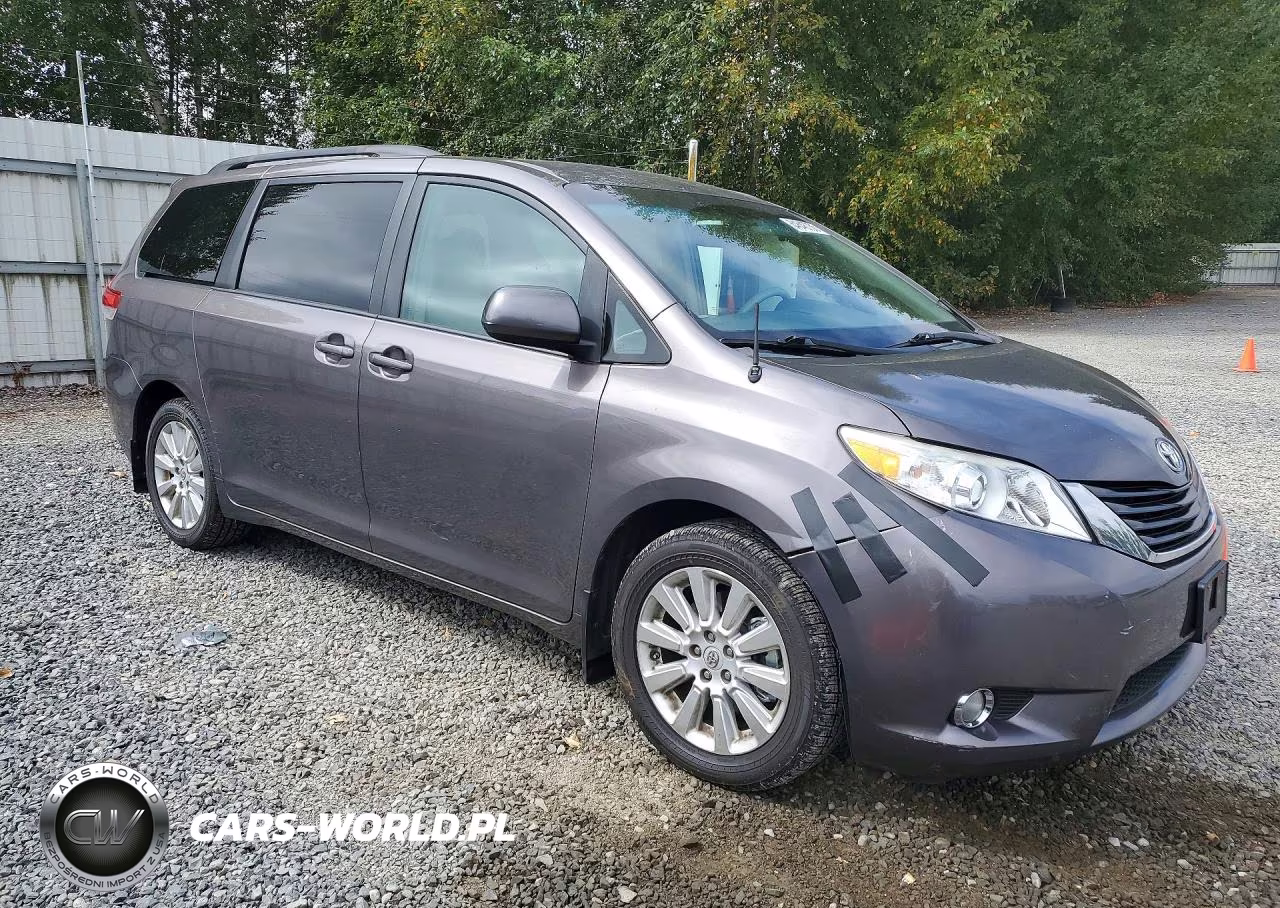 2013 Toyota Sienna Le VIN:5TDJK3DC6DS053518 - 4