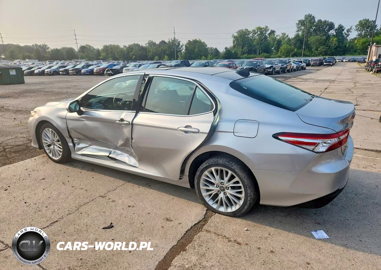 2018 Toyota Camry Xle VIN:4T1B11HK8JU036400 - 2