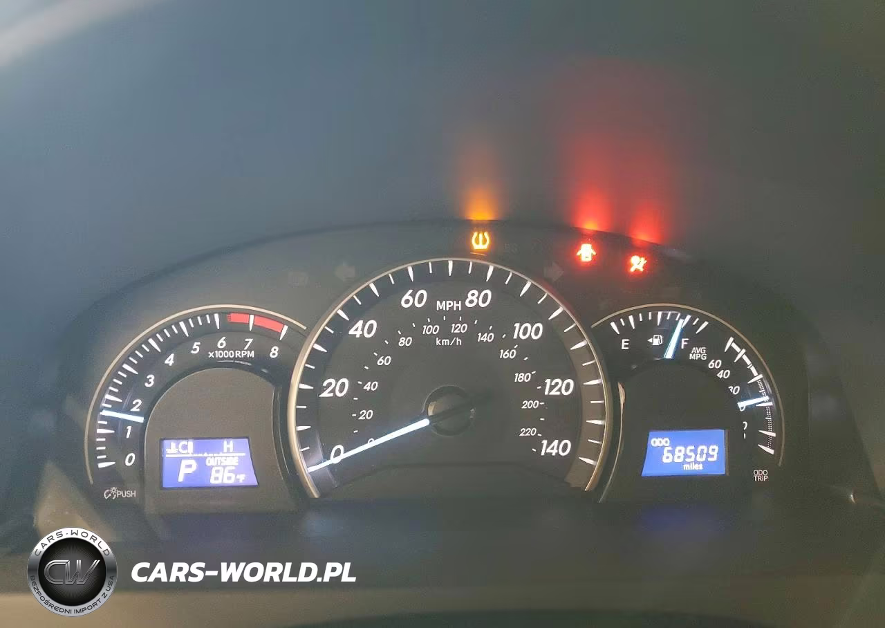 2015 Toyota Camry Le VIN:4T4BF1FK4FR448797 - 9