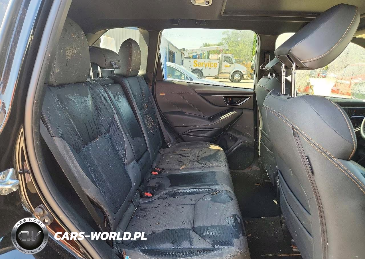 2024 Subaru Forester Wilderness VIN:JF2SKAJC6RH524853 - 11