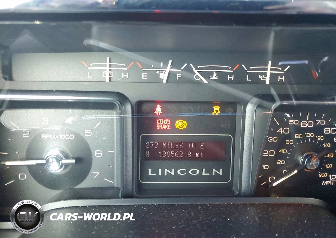 2011 Lincoln Navigator VIN:5LMJJ2H5XBEJ07990 - 9