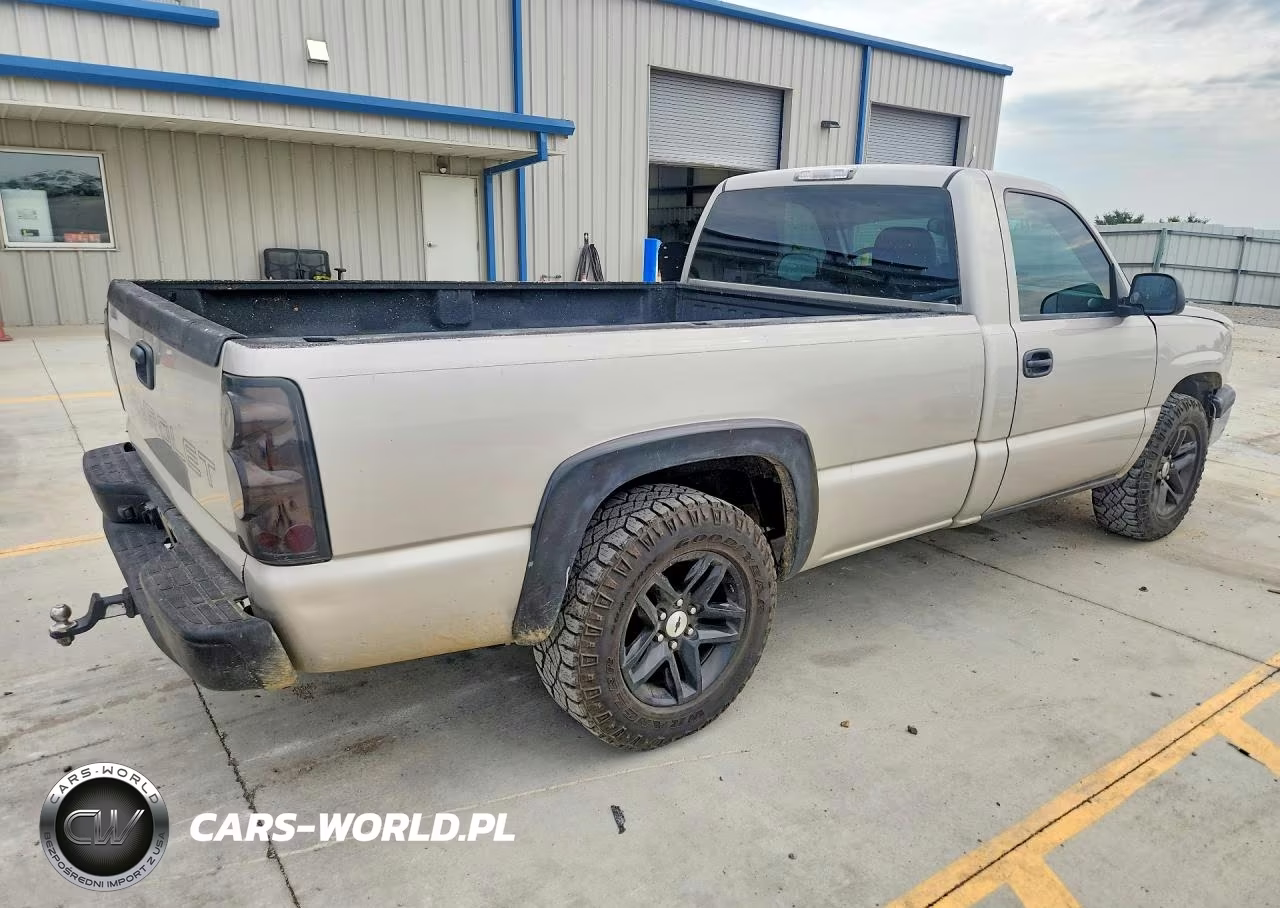 2006 Chevrolet Silverado C1500 VIN:3GCEC14X46G170893 - 3
