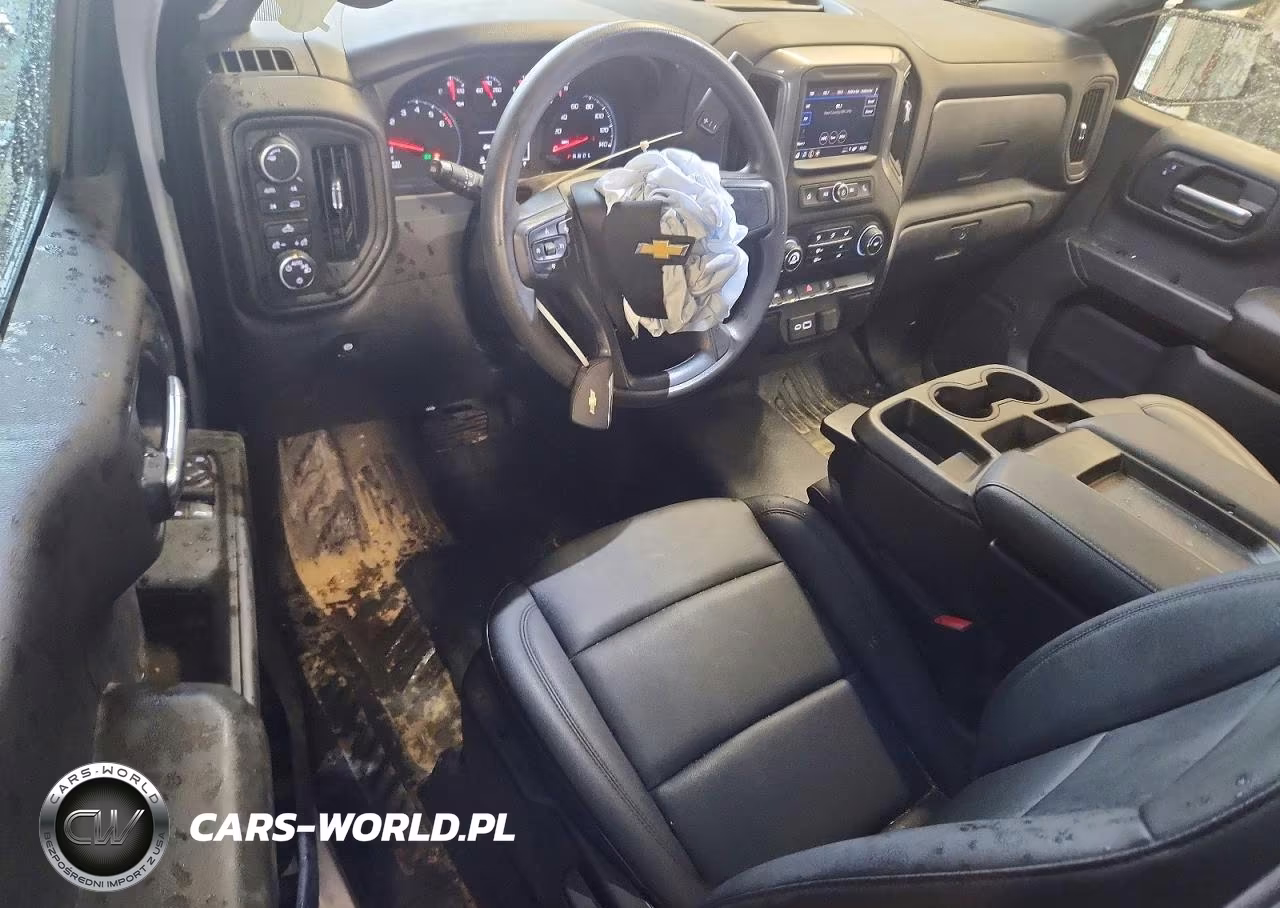 2026 Chevrolet Silverado K1500 VIN:3GCNKAED2TG115233 - 8