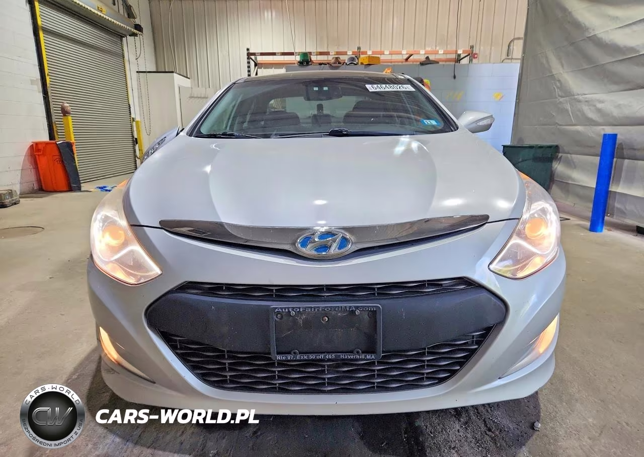 2014 Hyundai Sonata Hybrid VIN:KMHEC4A41EA110381 - 5