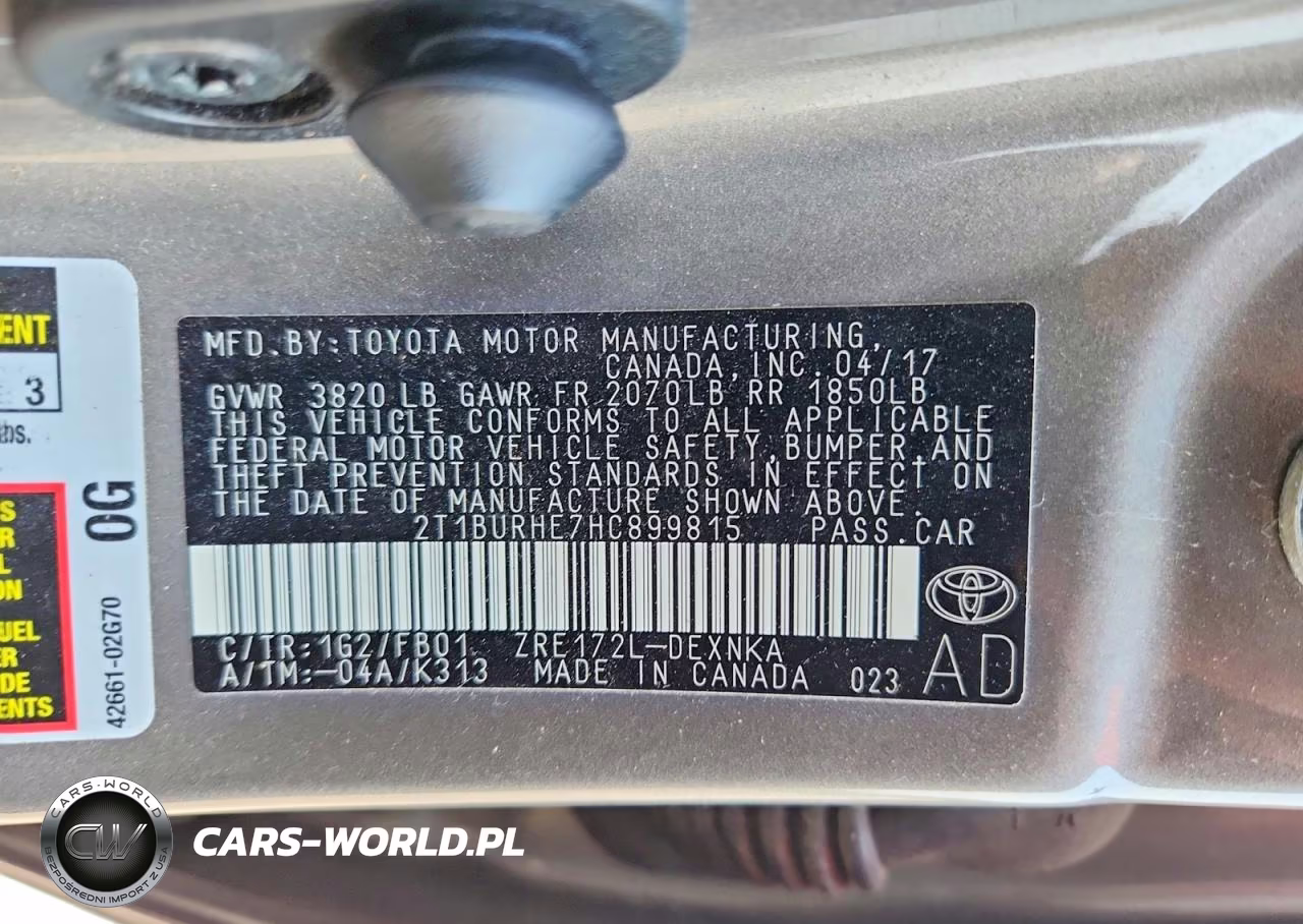 2017 Toyota Corolla Le VIN:2T1BURHE7HC899815 - 12