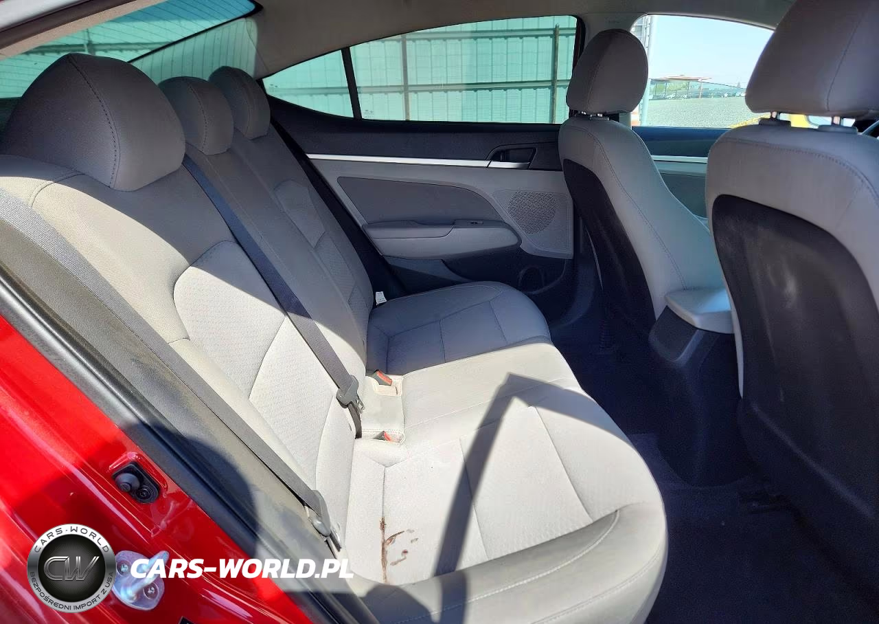 2019 Hyundai Elantra Sel VIN:5NPD84LF7KH449652 - 10