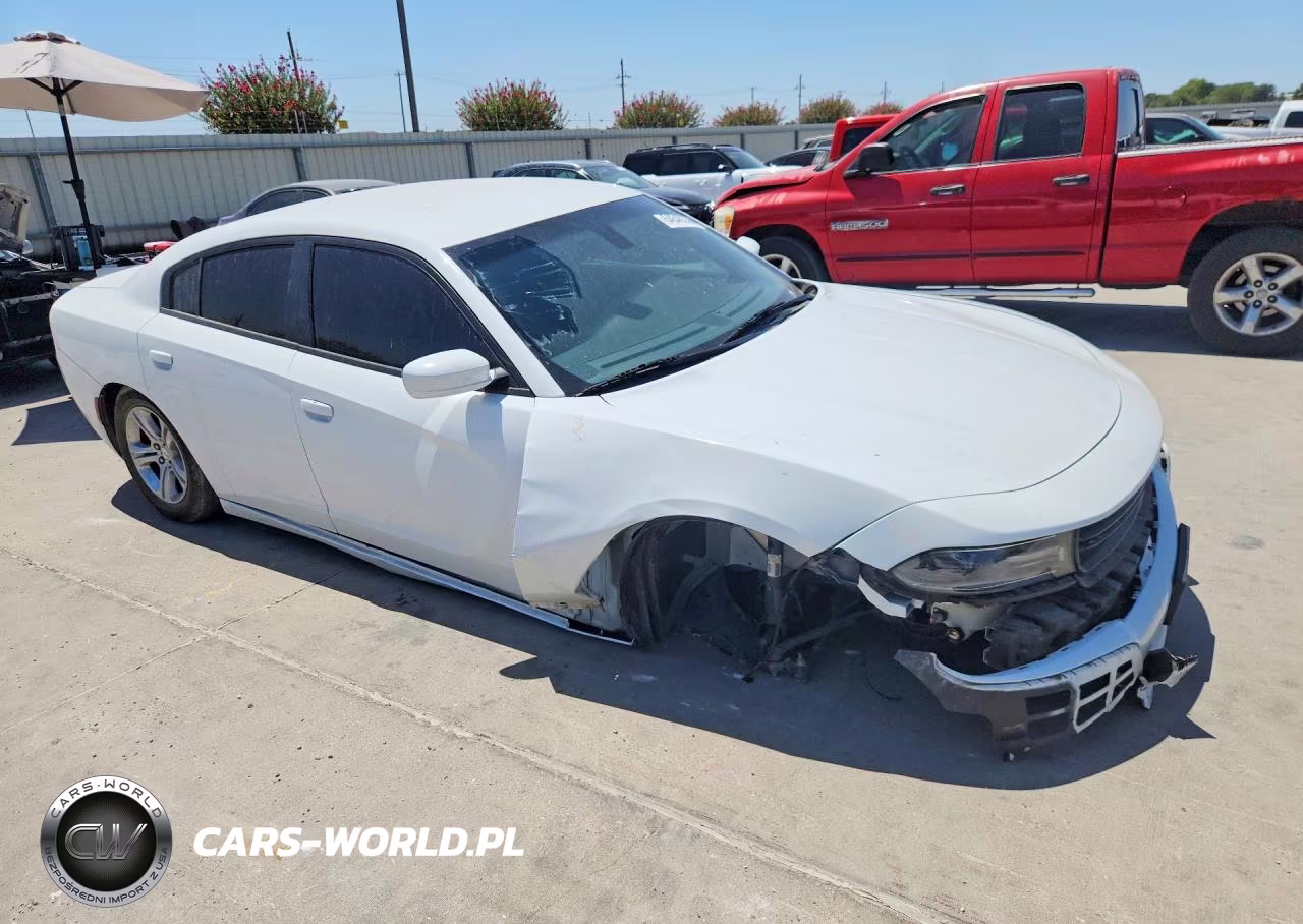 2019 Dodge Charger Sxt VIN:2C3CDXBG0KH753213 - 4