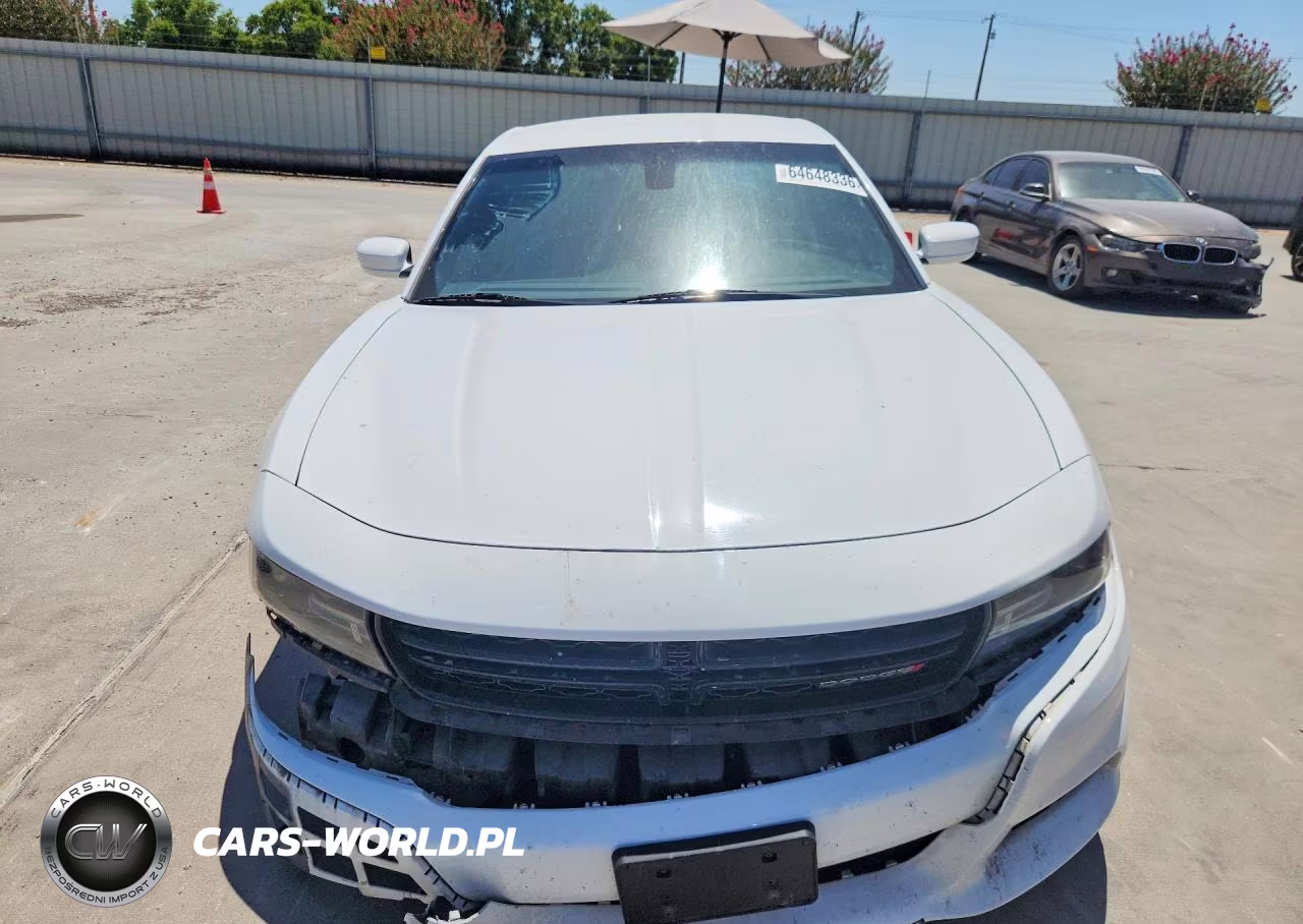 2019 Dodge Charger Sxt VIN:2C3CDXBG0KH753213 - 5
