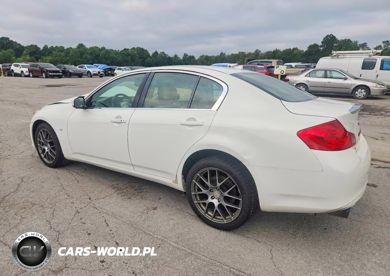 2015 Infiniti Q40 Base VIN:JN1CV6AR0FM523702 - 2