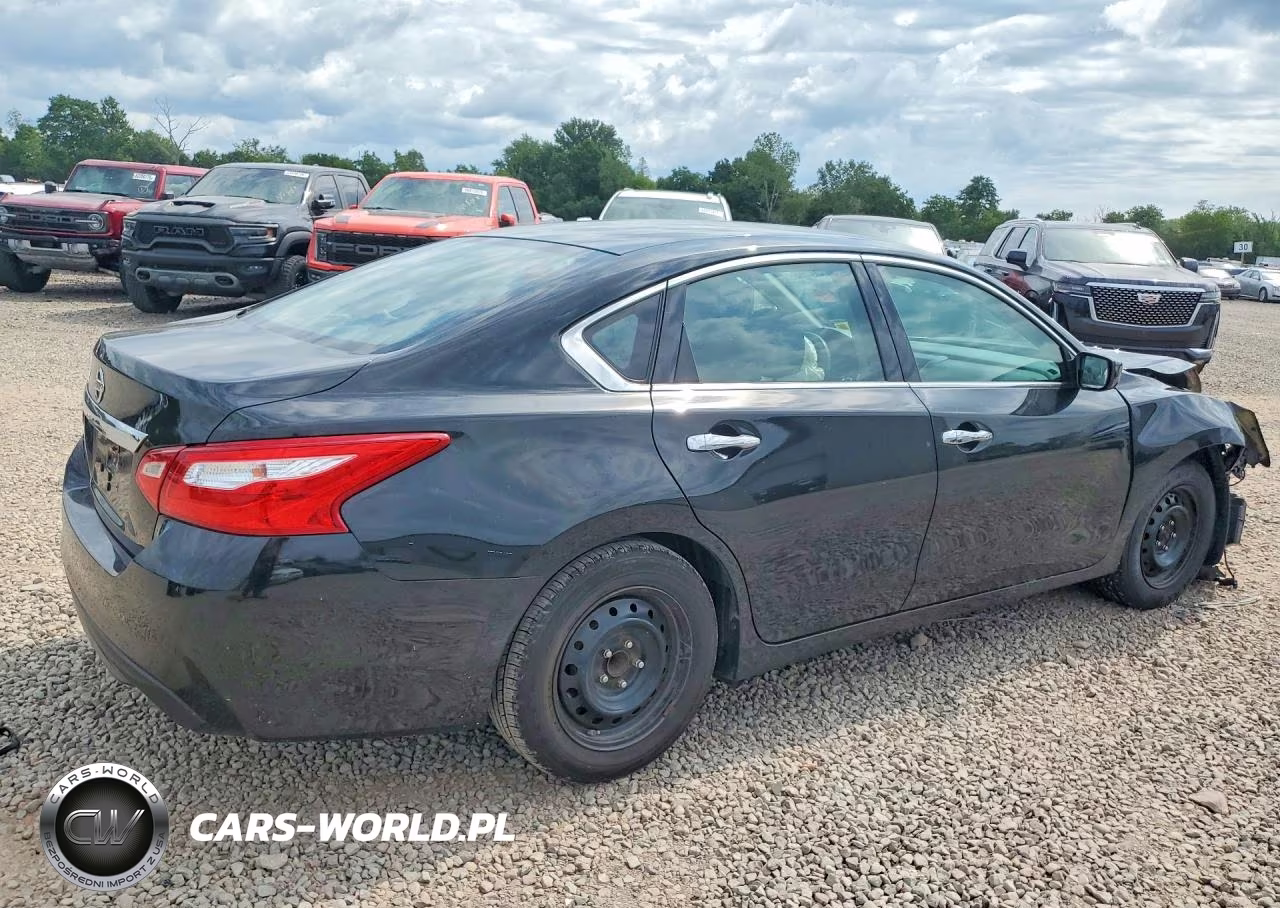 2017 Nissan Altima 2.5 S VIN:1N4AL3APXHC484090 - 3